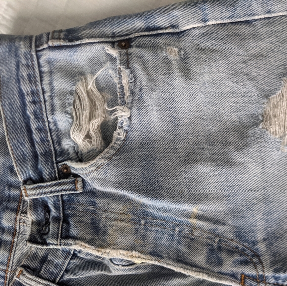 SOLD🔥501 Levi's - Picture 12 of 16